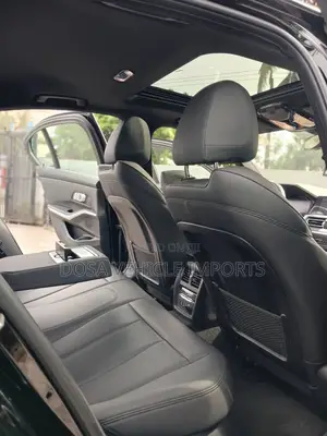 BMW 330i 2020 Black