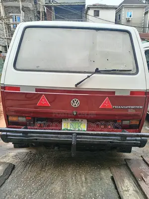 Volkswagen Transporter 1992 Red