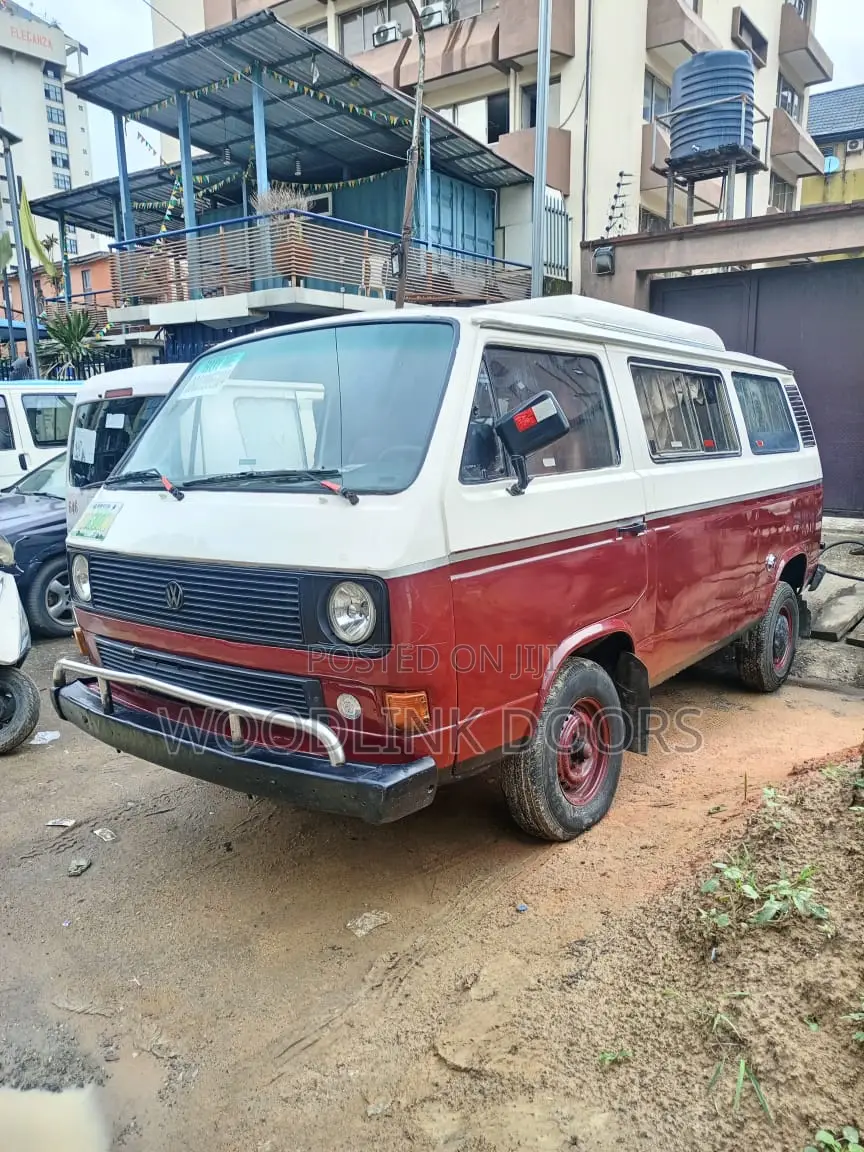 Volkswagen Transporter 1992 Red
