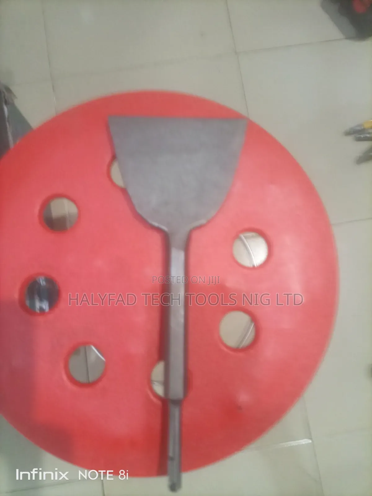 Heavy Duty Hex Shank Widened Chisel