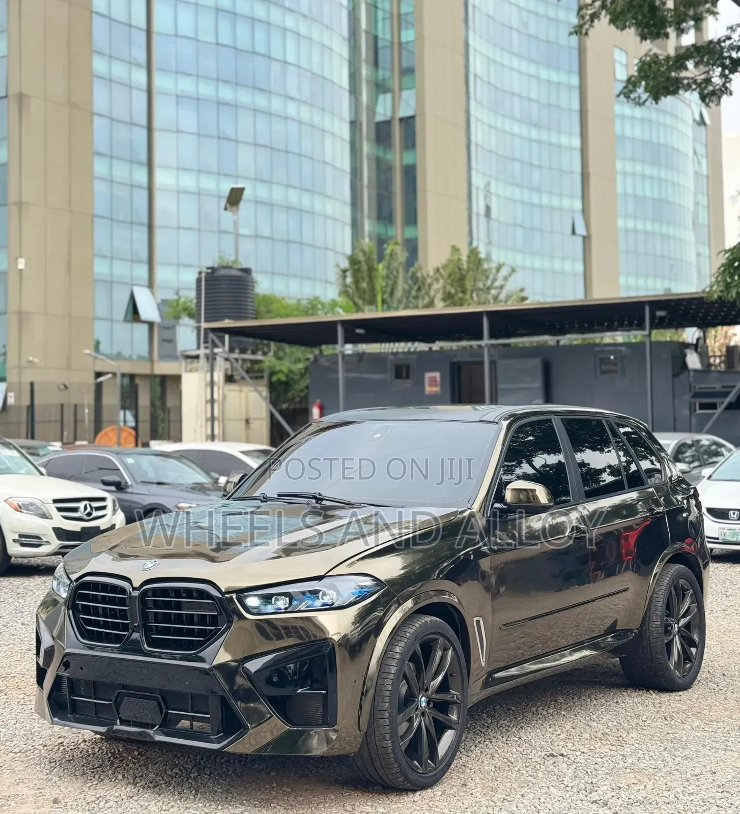 BMW X5 2025 Gold