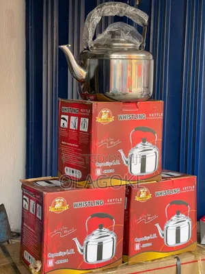 Manna Whistling Kettle
