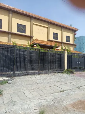 5 Bedroom Detached House For Rent