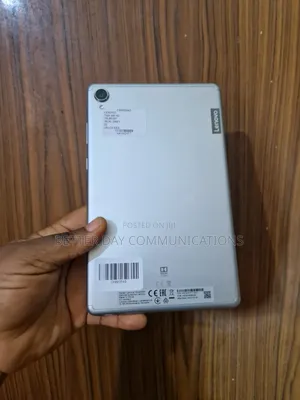 Lenovo Tab M8 (HD) 32 GB Gray