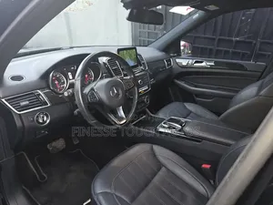 Mercedes-Benz GLE-Class 2017 Black