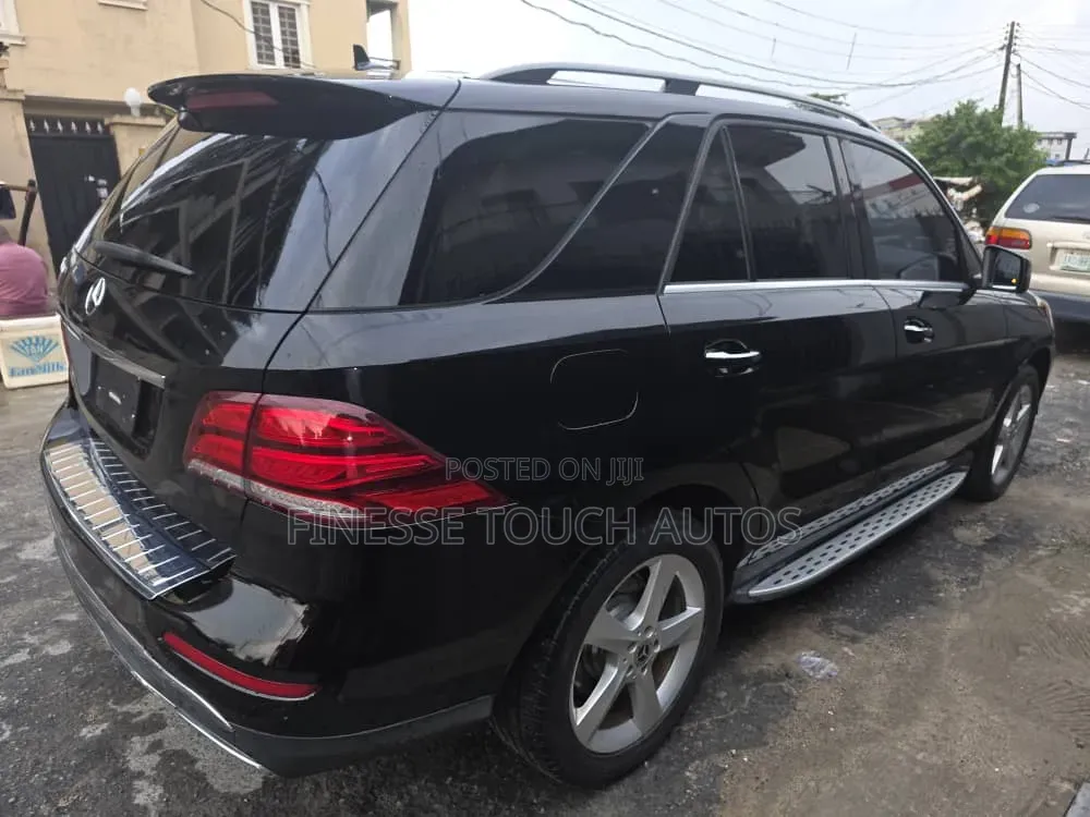 Mercedes-Benz GLE-Class 2017 Black