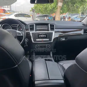 Mercedes-Benz M Class 2013 Black
