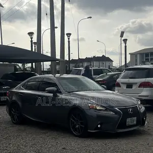 Lexus IS 2016 Gray