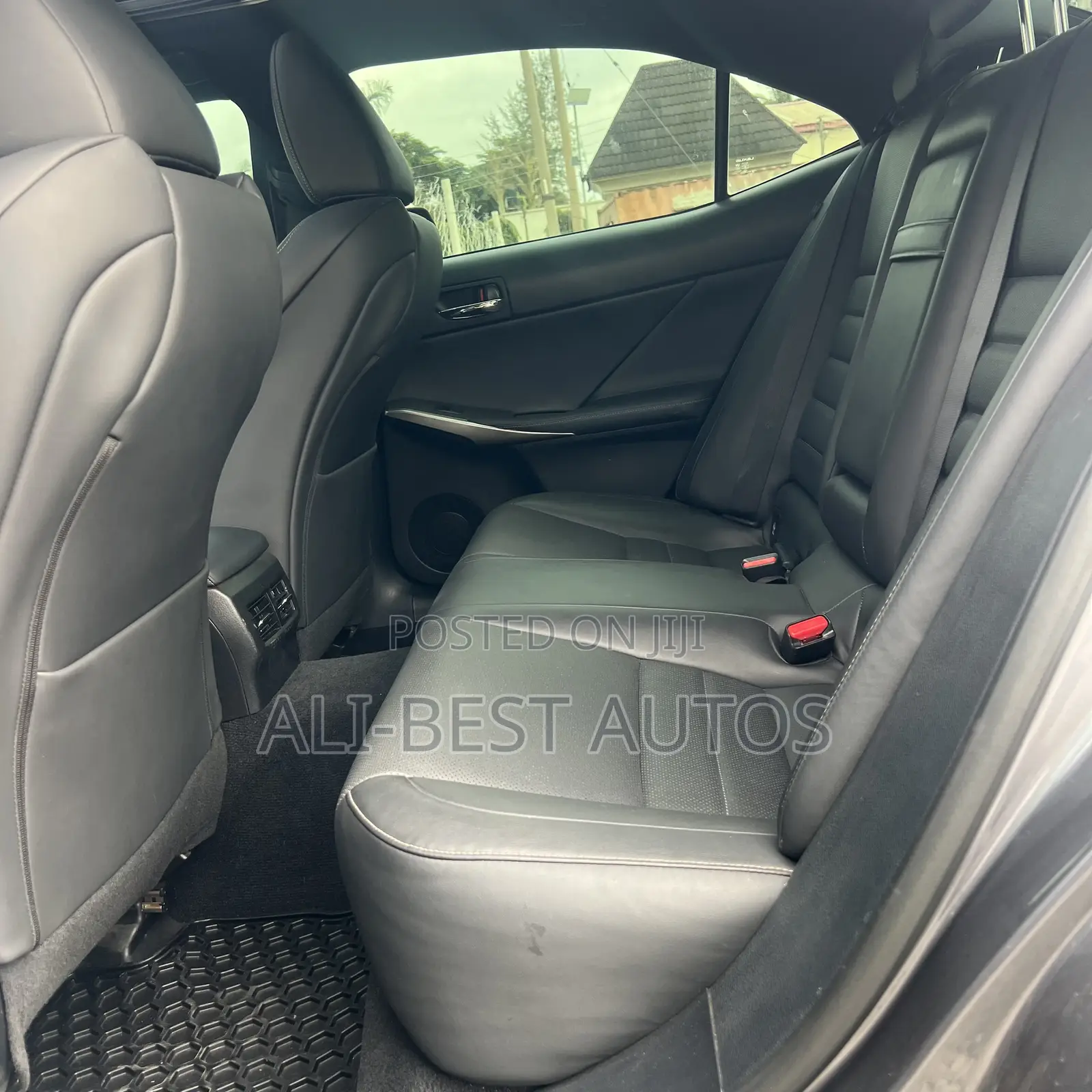 Lexus IS 2016 Gray
