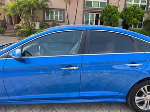 Hyundai Sonata Sport 2019 Blue