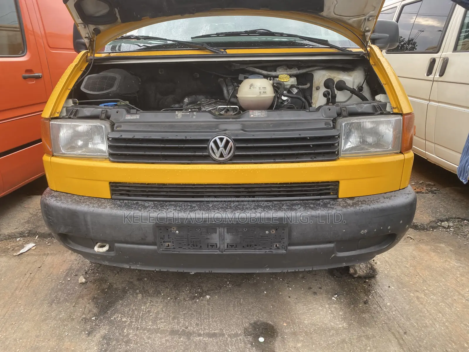 Volkswagen Transporter 2004 Gold