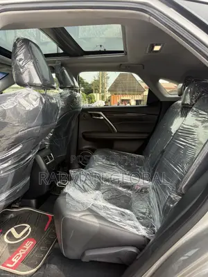 Lexus RX 350 AWD 2017 Gold