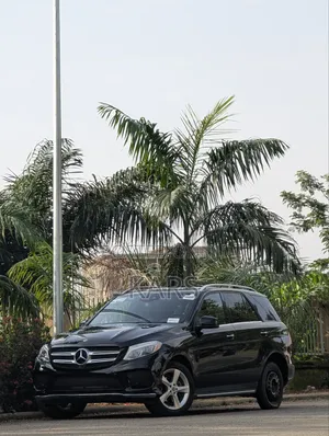 Mercedes-Benz GLE-Class 2018 Black
