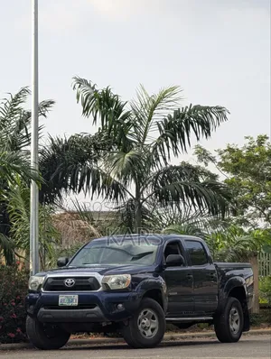 Toyota Tacoma 2014 Blue