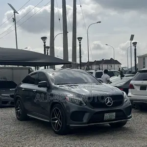 Mercedes-Benz GLE-Class AMG GLE 43 4MATIC 2017 Gray
