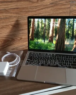 Laptop Apple MacBook Pro 2019 8GB Intel Core i5 HDD 256GB