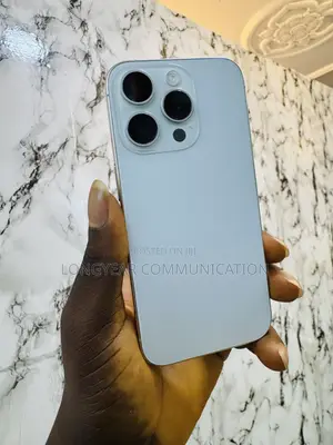 Apple iPhone 15 Pro 128 GB Silver