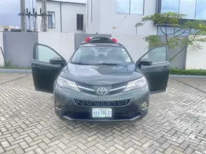Toyota RAV4 LE AWD (2.5L 4cyl 6A) 2013 Green