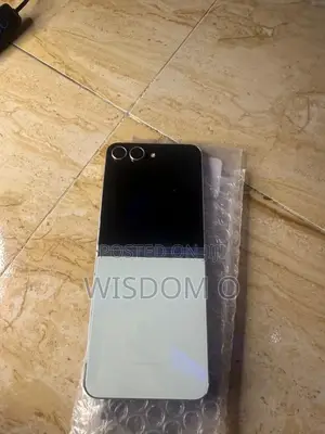 Samsung Galaxy Z Flip5 256 GB Green
