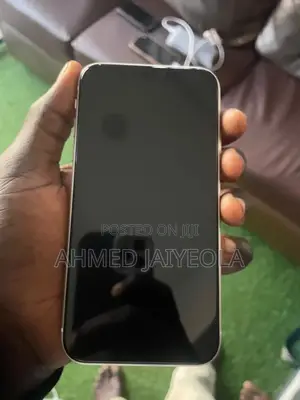 Apple iPhone XR 128 GB White