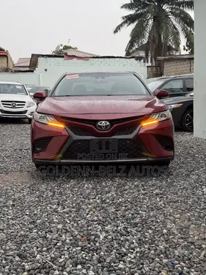 Toyota Camry XSE (2.5L 4cyl 8A) 2019 Red