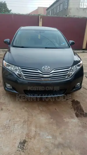 Toyota Venza XLE 2012 Black