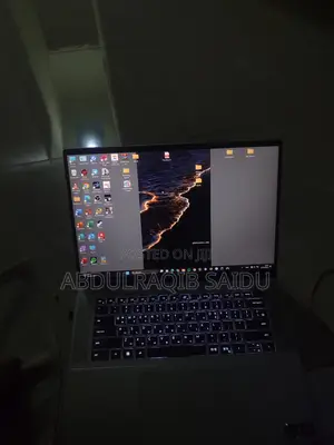 Laptop Dell Inspiron 16 5620 16GB AMD Ryzen 7 SSD 512GB