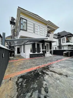 5bdrm House in Ikota Owo Pr, Lekki for rent