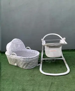 Baby Next to Me Moses Basket Bed