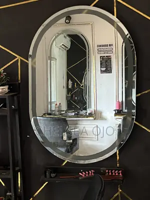 Salon Mirror