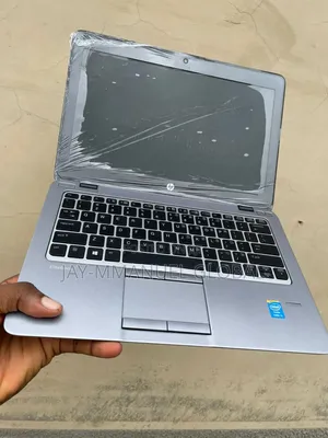 Laptop HP EliteBook 820 G1 8GB Intel Core i5 SSD 256GB