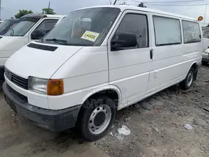 Volkswagen Transporter 2005 White
