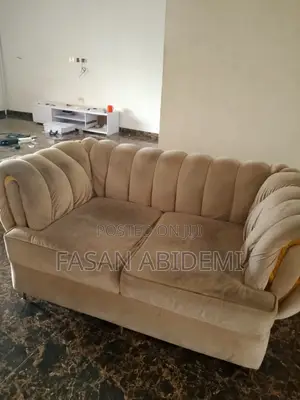Luxury Velvet Sofa Chair – Used, Excellent Condition