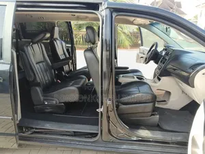 Dodge Caravan 2012 Black