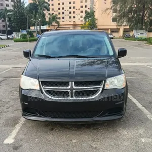 Dodge Caravan 2012 Black