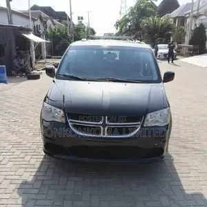 Dodge Caravan 2012 Black