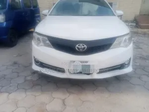 Toyota Camry 2013 White