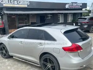 Toyota Venza 2012 Silver