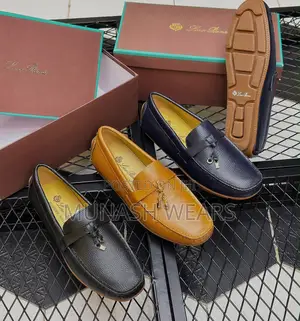 Loro Piani Available in Brown and Black 40-46