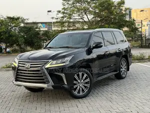 Lexus LX 570 AWD 2016 Black