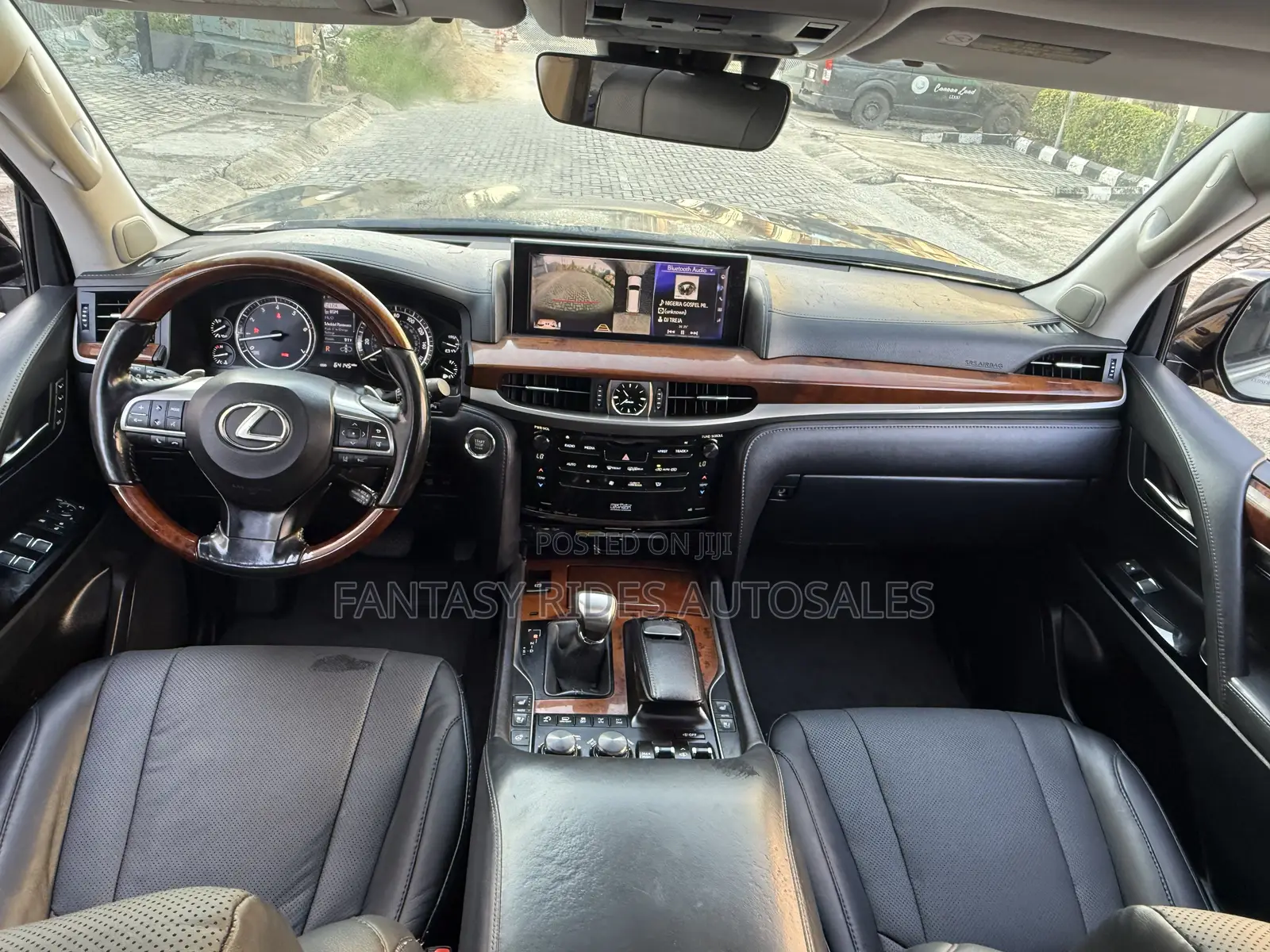 Lexus LX 570 AWD 2016 Black