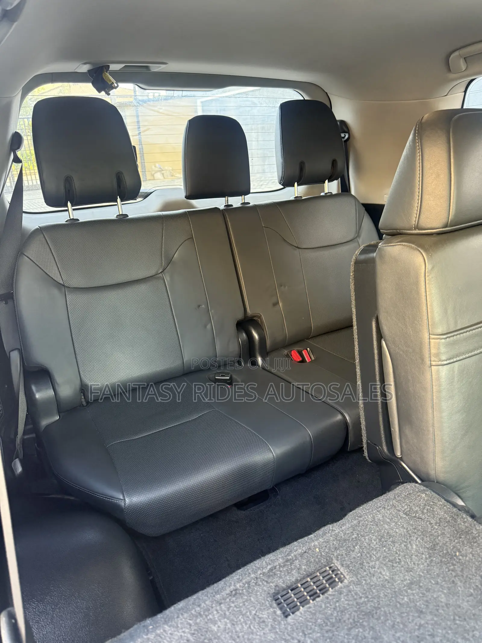 Lexus LX 570 AWD 2016 Black