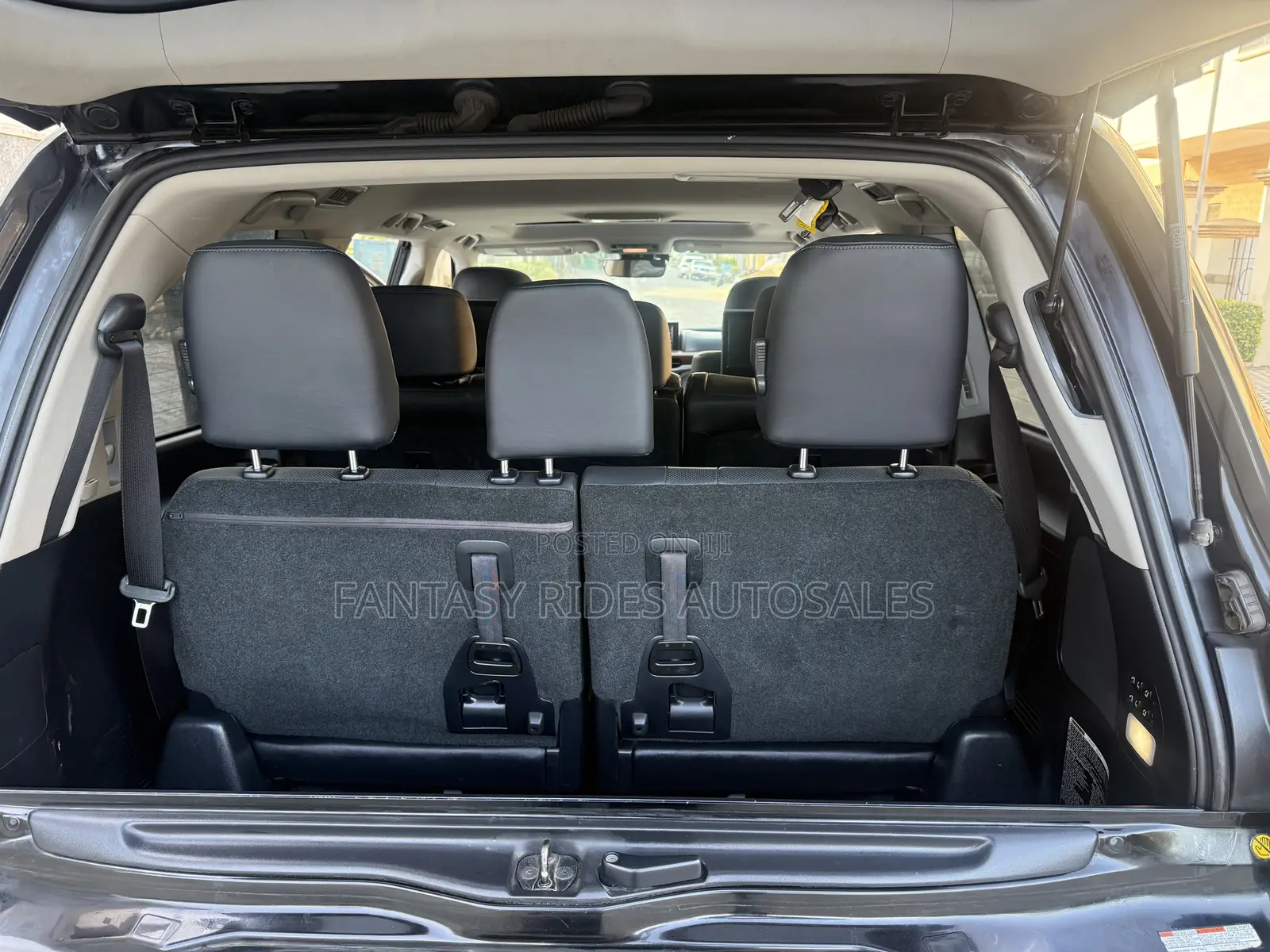 Lexus LX 570 AWD 2016 Black