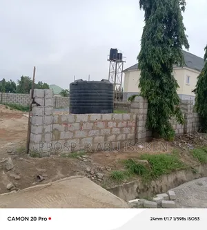 450m2 Semi Detached Block of Flats for Sale