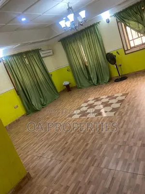 4bdrm Bungalow in Ibadan for sale