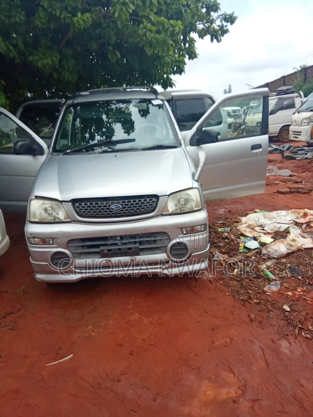 Suzuki APV Minibus 2010 White