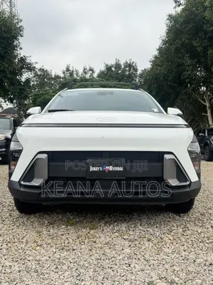 Hyundai Kona Limited AWD 2025 White
