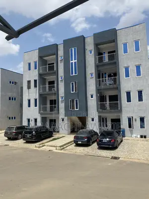 3bdrm Apartment in Dreams City, Idu for rent