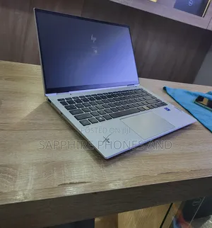 Laptop HP EliteBook 830 G8 16GB Intel Core i5 SSD 256GB