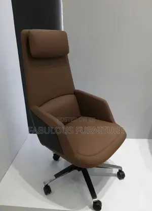 Executive Office Chair Avaliable as Seen